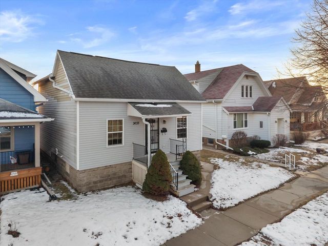 3633 E Martin AVENUE, Cudahy, WI 53110
