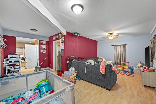 3633 E Martin AVENUE, Cudahy, WI 53110