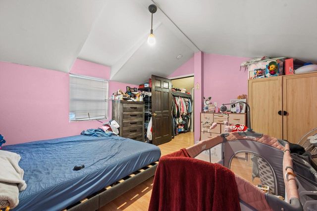 3633 E Martin AVENUE, Cudahy, WI 53110