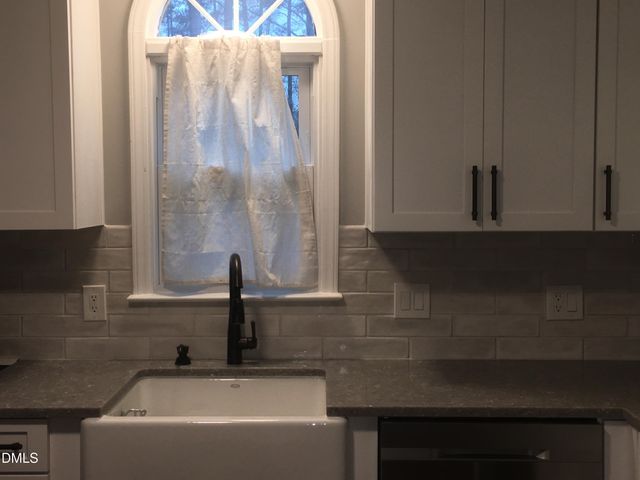 1023 Oak Lake Court, Raleigh, NC 27606