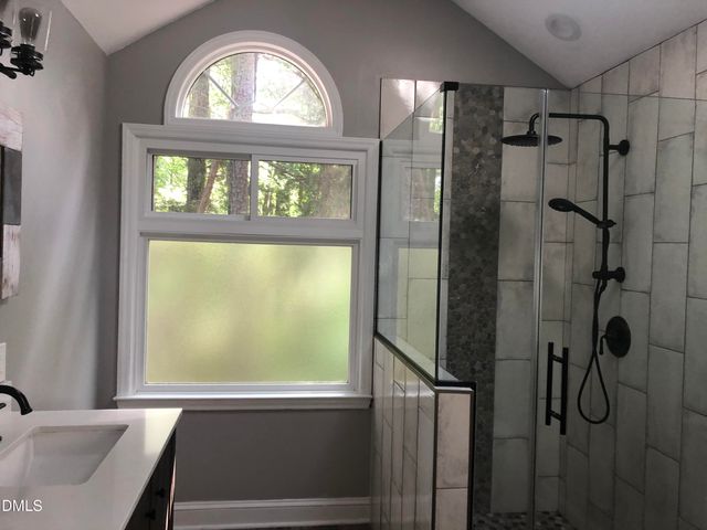 1023 Oak Lake Court, Raleigh, NC 27606