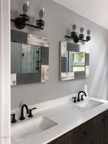 1023 Oak Lake Court, Raleigh, NC 27606