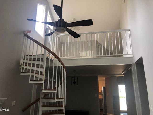 1023 Oak Lake Court, Raleigh, NC 27606