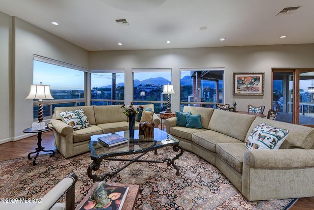 4307 N Sabino Mountain Drive, Tucson, AZ 85750