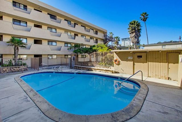 4667 Ocean Blvd 306, San Diego, CA 92109