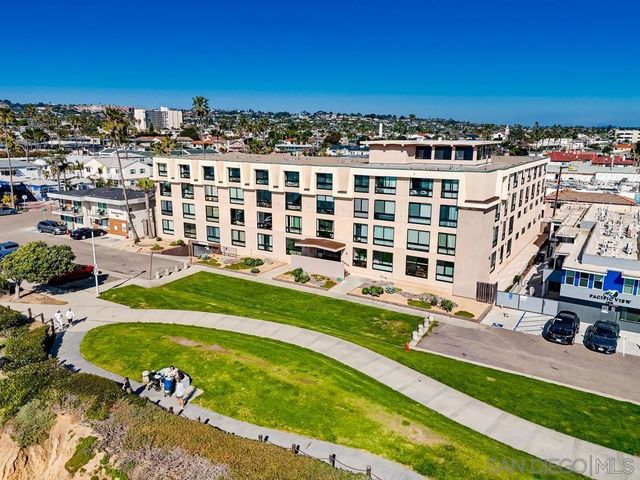 4667 Ocean Blvd 306, San Diego, CA 92109