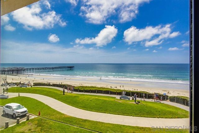 4667 Ocean Blvd 306, San Diego, CA 92109