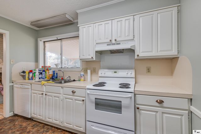 25 S LAKE DRIVE, Monroe, LA 71203