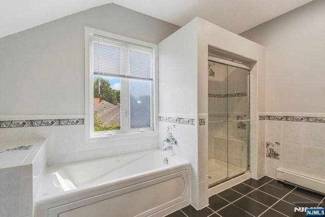 24 Sunderland Avenue, Rutherford, NJ 07070