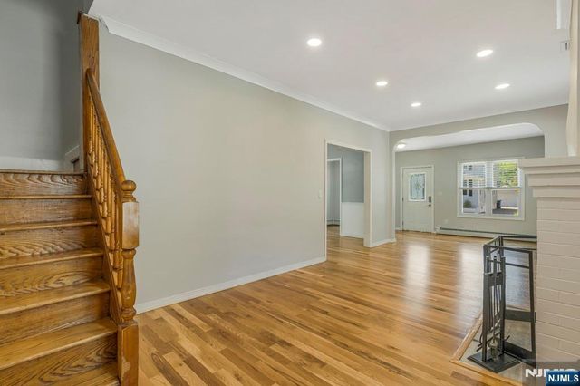 24 Sunderland Avenue, Rutherford, NJ 07070