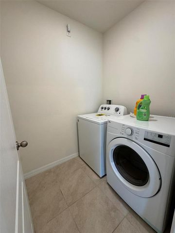 1640 SPRAY TERRACE, St Cloud, FL 34771