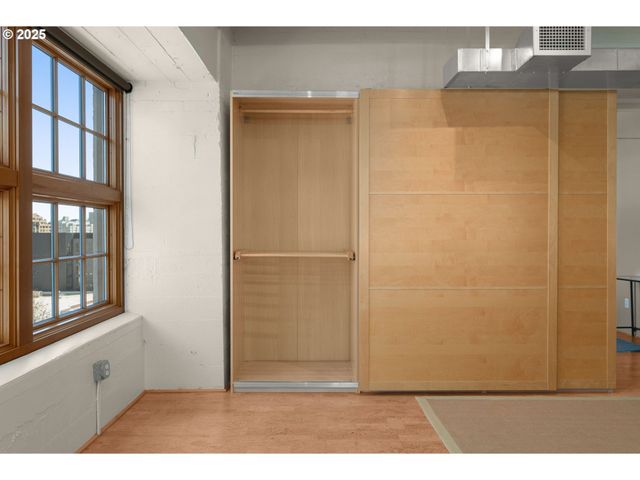 1420 Nw LOVEJOY St 603, Portland, OR 97209