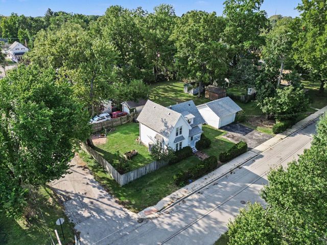 231 N Fremont Street, Lowell, IN 46356