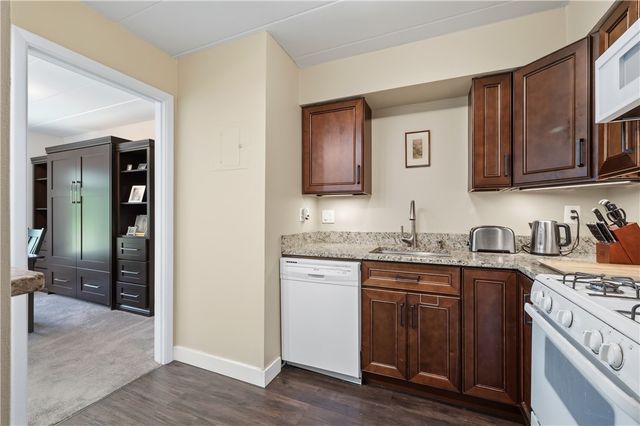 5 Bayard Rd 215, Shadyside, PA 15213