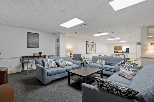 5 Bayard Rd 215, Shadyside, PA 15213