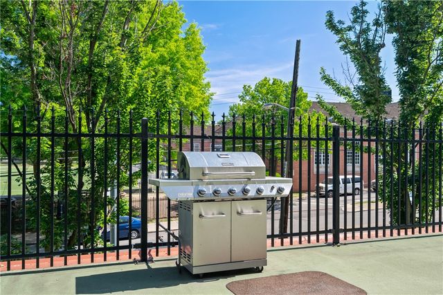 5 Bayard Rd 215, Shadyside, PA 15213