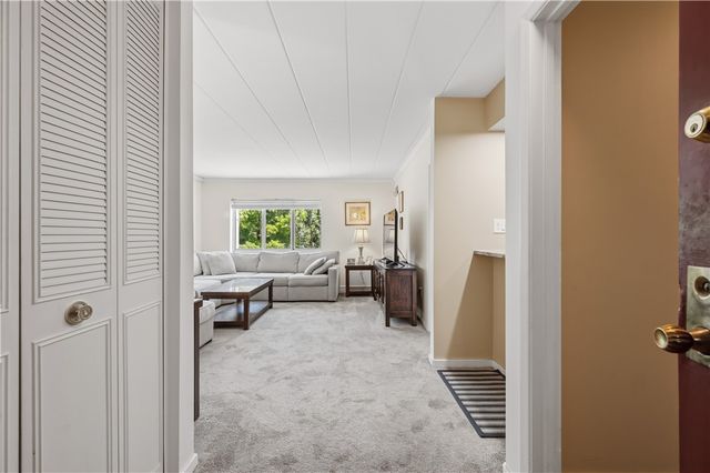 5 Bayard Rd 215, Shadyside, PA 15213