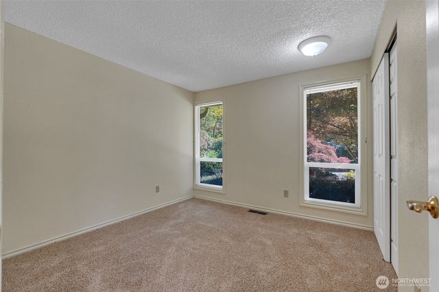 308 NW Bridle Ridge Boulevard, Bremerton, WA 98311