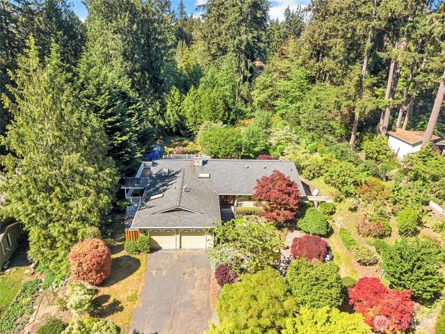 308 NW Bridle Ridge Boulevard, Bremerton, WA 98311