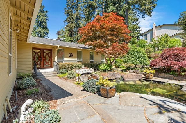 308 NW Bridle Ridge Boulevard, Bremerton, WA 98311