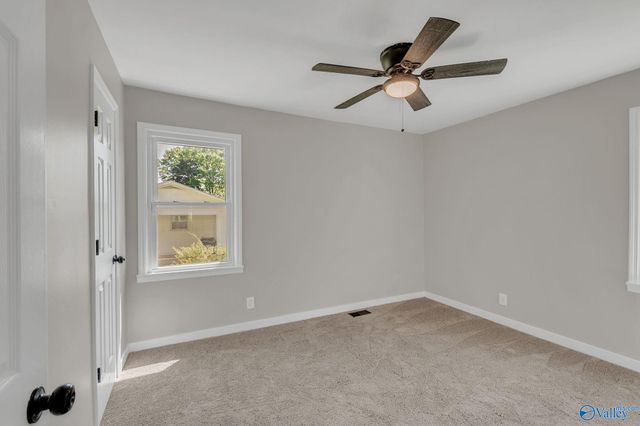 3113 Patrick Street NW, Huntsville, AL 35810