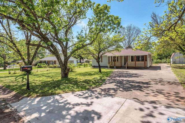 3113 Patrick Street NW, Huntsville, AL 35810