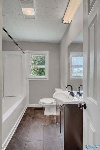 3113 Patrick Street NW, Huntsville, AL 35810