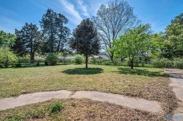 3113 Patrick Street NW, Huntsville, AL 35810