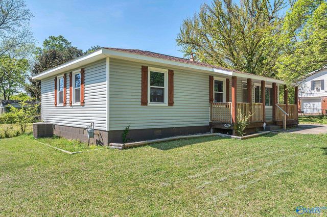 3113 Patrick Street NW, Huntsville, AL 35810