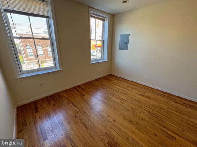 1637 FLEET ST, Baltimore, MD 21231