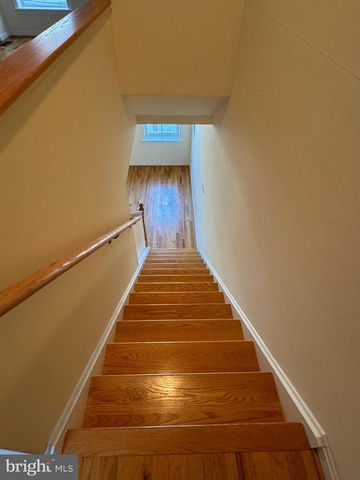 1637 FLEET ST, Baltimore, MD 21231