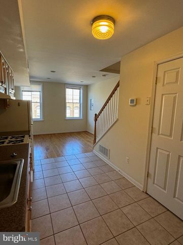 1637 FLEET ST, Baltimore, MD 21231