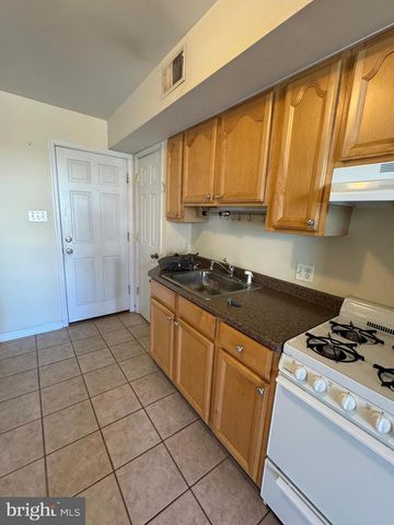 1637 FLEET ST, Baltimore, MD 21231