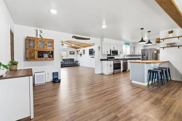 102 Cliffside Drive, Somerset, KY 42503