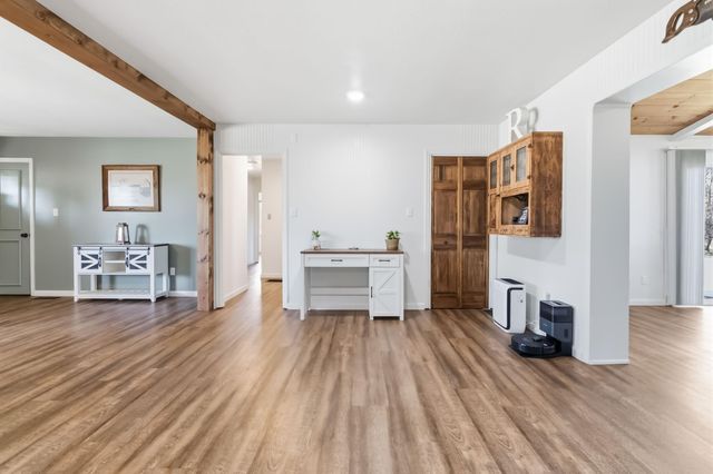 102 Cliffside Drive, Somerset, KY 42503