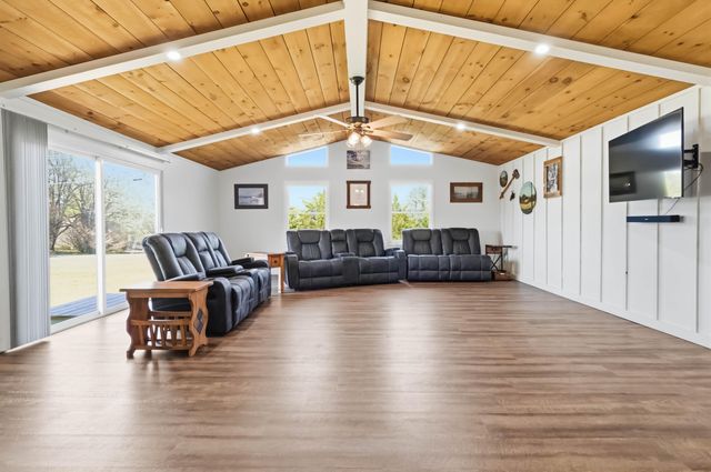 102 Cliffside Drive, Somerset, KY 42503