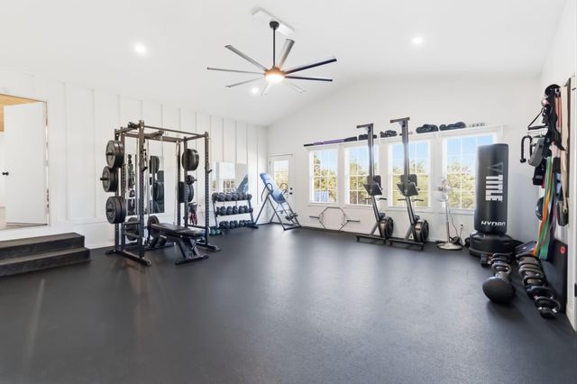 102 Cliffside Drive, Somerset, KY 42503