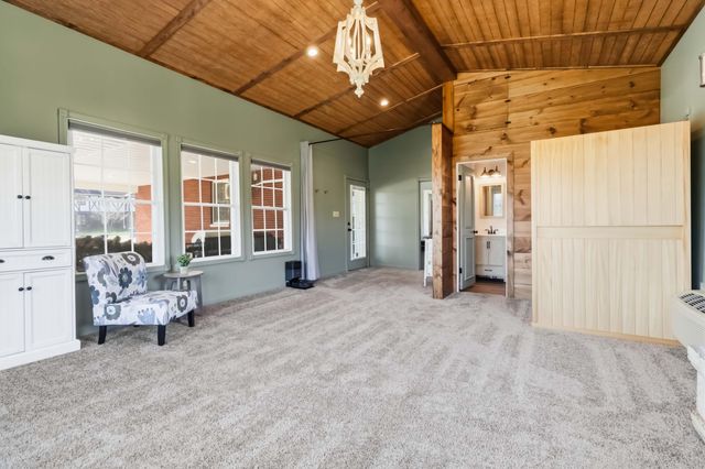 102 Cliffside Drive, Somerset, KY 42503