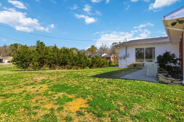 102 Cliffside Drive, Somerset, KY 42503