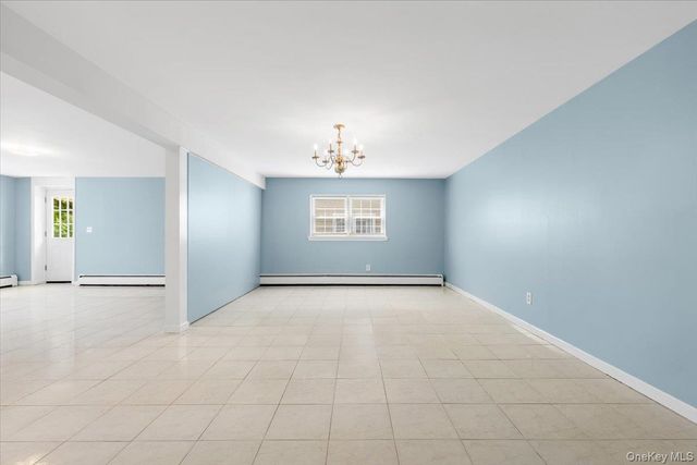 649 White Plains Road, Eastchester, NY 10709