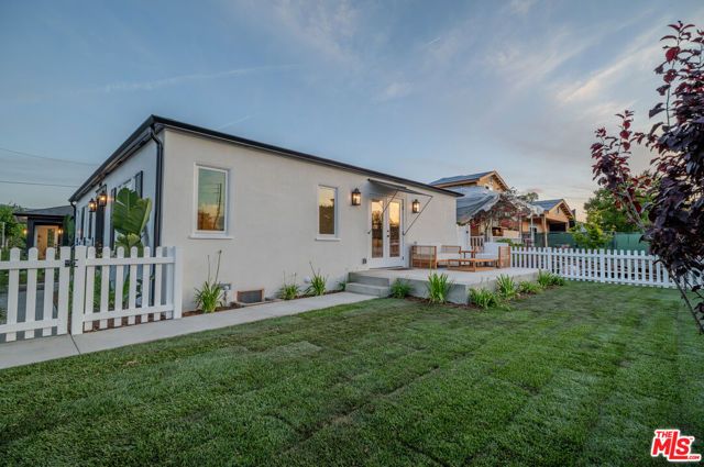 1141 N Lima Street, Burbank, CA 91505