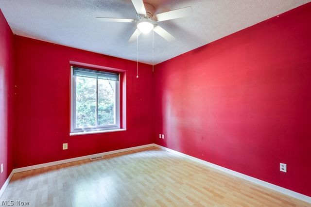 32771 N Burr Oak Drive, Solon, OH 44139