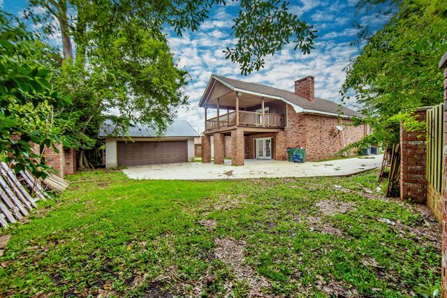 235 Bergeron St, Houma, LA 70364