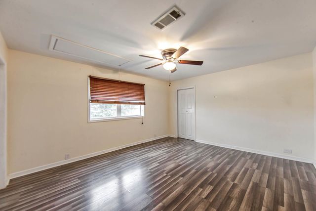 235 Bergeron St, Houma, LA 70364