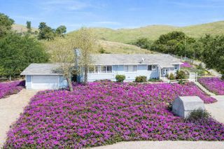 3463 Calaveras Road, Milpitas, CA 95035