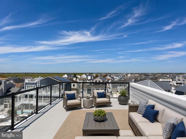 1856 MILL CREEK, Manahawkin, NJ 08050
