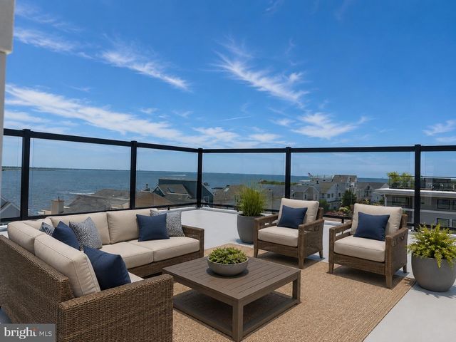 1856 MILL CREEK, Manahawkin, NJ 08050