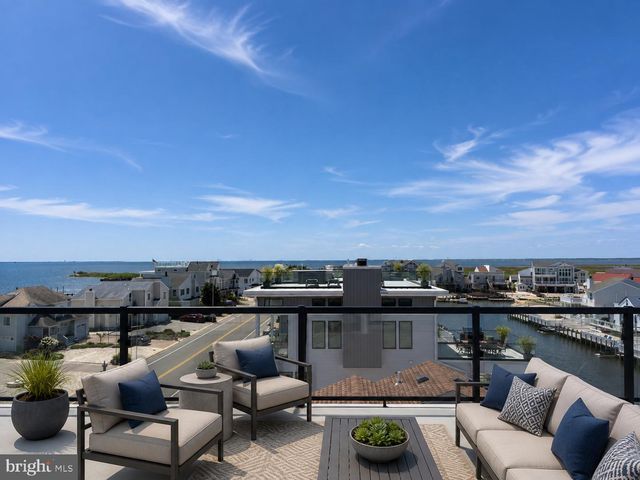 1856 MILL CREEK, Manahawkin, NJ 08050