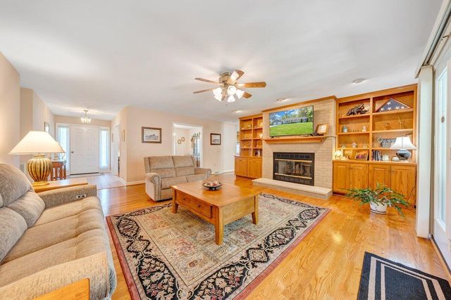 410 Greenview DR, Rocky Mount, VA 24151