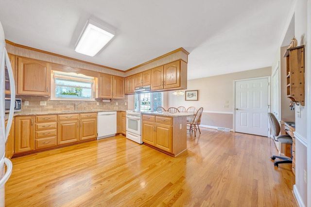 410 Greenview DR, Rocky Mount, VA 24151